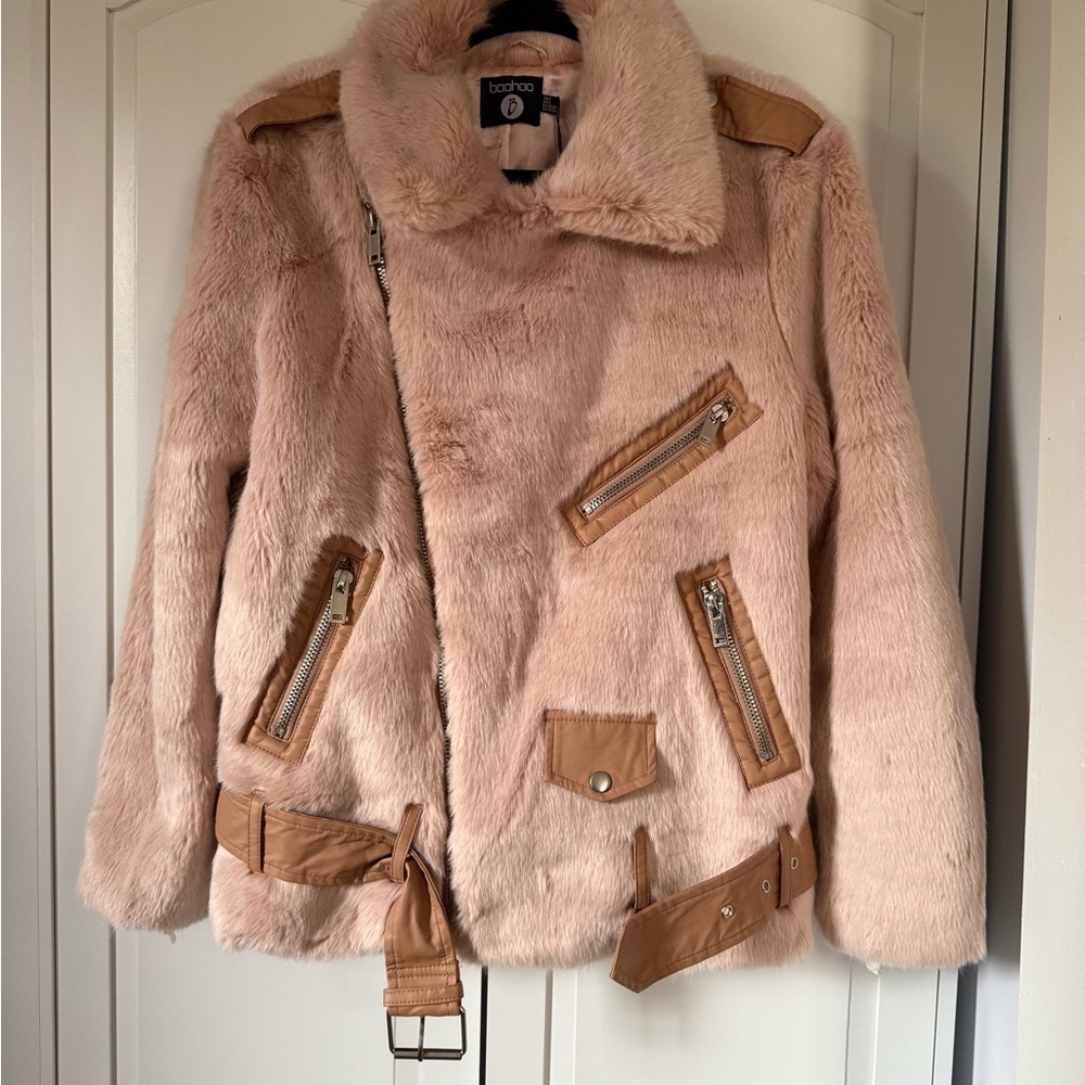 Boohoo Women's Pink Faux Fur Jacket